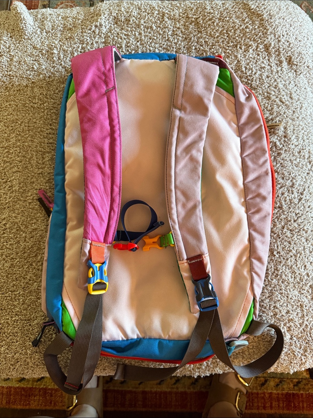 Cotopaxi Tasra 16L Backpack Del Dia Multicolor Travel Daypack - Picture 2 of 5